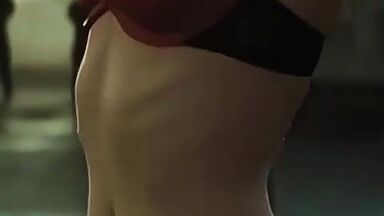 Margot Robbie gets dressed