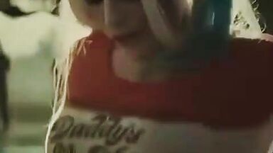 Margot Robbie gets dressed