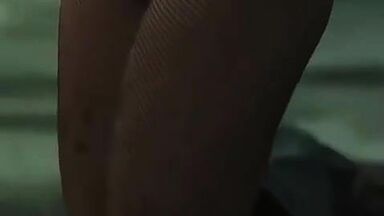 Margot Robbie gets dressed