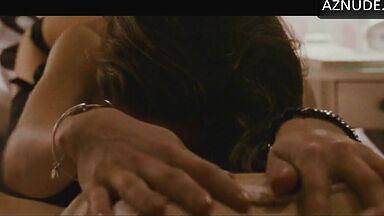 Moaning oral sex performed by Mila Kunis