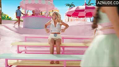 Margot Robbie and her perfect legs