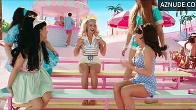 Margot Robbie and her perfect legs