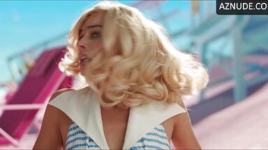 Margot Robbie and her perfect legs