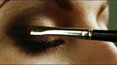 Blonde who has no escape