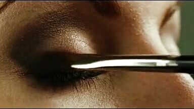 Blonde who has no escape