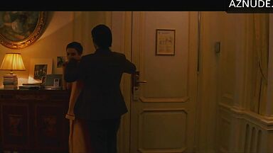 Anne Hathaway naked in a hotel room