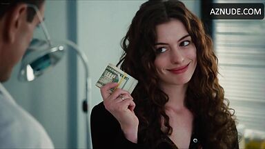 Orgasming Anne Hathaway