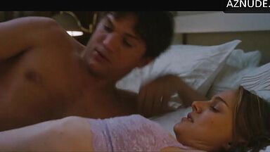 Natalie Portman sex scene