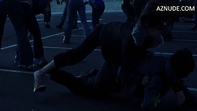 Anne Hathaway fighting