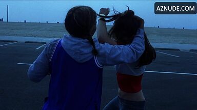 Anne Hathaway fighting