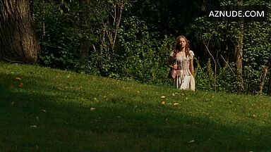 Looking at the pastor girl