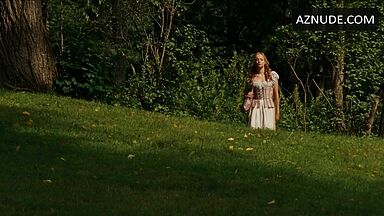 Looking at the pastor girl