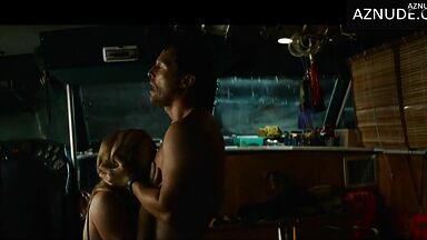 Anne Hathaway well fucked