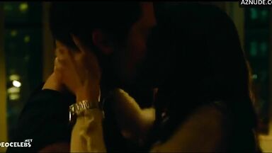 Kissing the dream girl