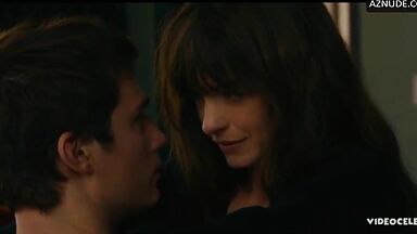 Kissing the dream girl