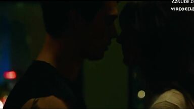 Kissing the dream girl