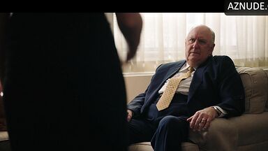 Humilliating the secretary