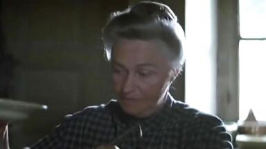 Laurence Treil and Kathy Kriegel nude in La Vouivre (1989)