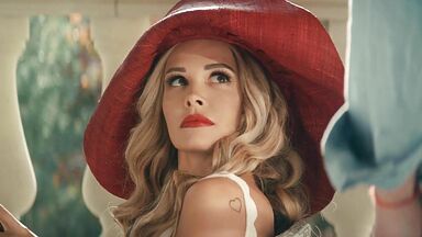 Mariya Gorban sexy in Proekt 'Anna Nikolaevna'