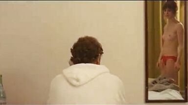 Leonora Fani sex in 'La svergognata' (1974)