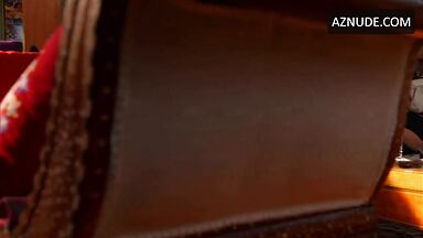 Elisha Cuthbert gets a tattoo with her boyfriend