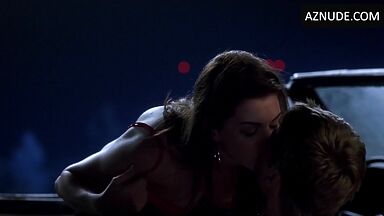 Anne Hathaway  Havoc getting ready to suck her in the backseat