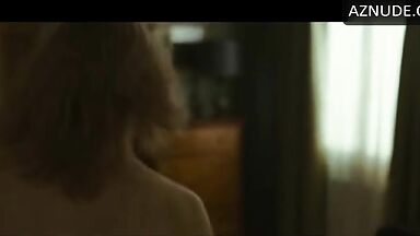 She wakes up in her bare ass