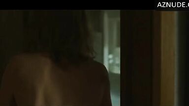 She wakes up in her bare ass