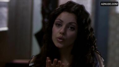 Mila Kunis wants to suck cock