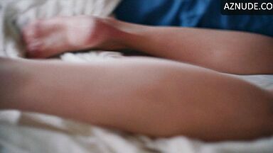 Fingers in Nicole Kidman's pussy