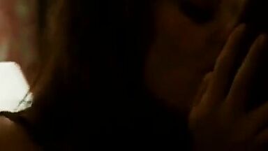 Two sexy chicks lick each other