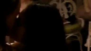 Two sexy chicks lick each other