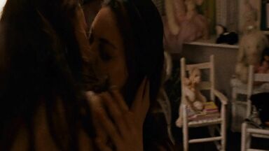 Oral from a sexy brunette