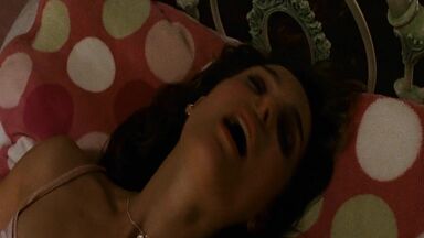 Oral from a sexy brunette
