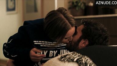 Hot kisses before sex on the couch
