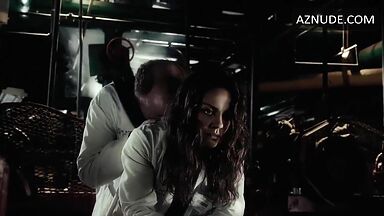 Mila Kunis doggystyle for a doctor