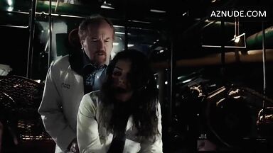 Mila Kunis doggystyle for a doctor