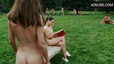 Everyone does nudes