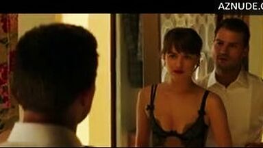 Dakota Johnson very sexy bending over