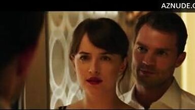 Dakota Johnson very sexy bending over