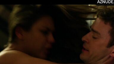 Two amateurs in bed