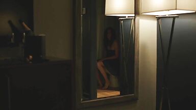 Whore fucked in a hotel room