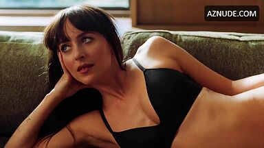 Nude photoshoot with Dakota