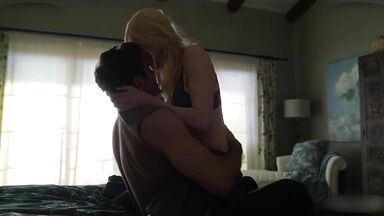 Passionate kisses before sex