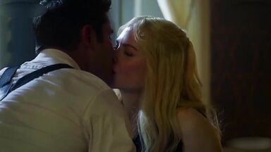 Passionate kisses before sex