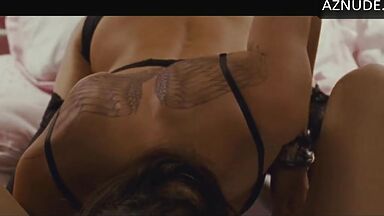 Tongues in pussy between the two hot girls
