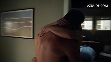 Kristen Bell Underwear Scene in Veronica Mars