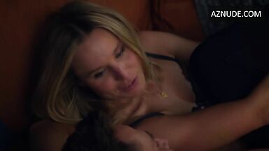 Kristen Bell Underwear Scene in Veronica Mars