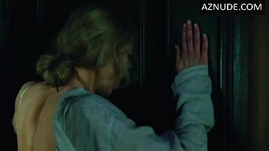 Sex addict at her door