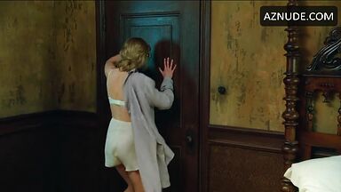 Sex addict at her door